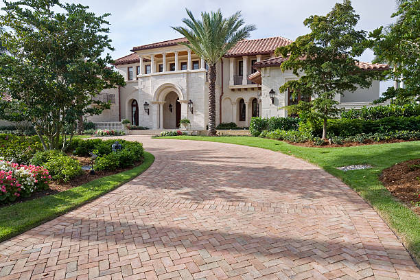 Cobblestone Driveway Pavers in Naples, TX